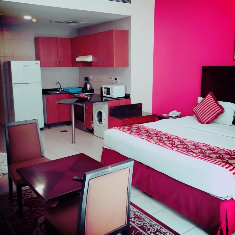 Icon Hotel Apartments Dubai Buitenkant foto