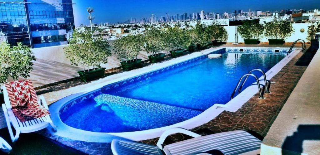Icon Hotel Apartments Dubai Buitenkant foto