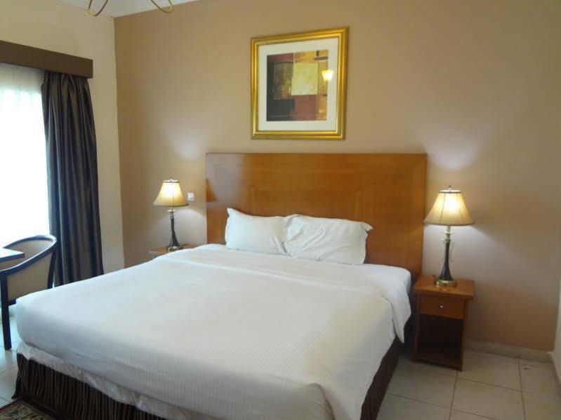 Icon Hotel Apartments Dubai Buitenkant foto